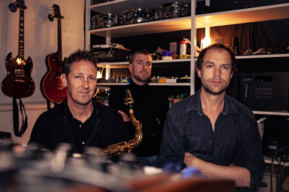 Love Square Live at the Leigh Sawmill Cafe