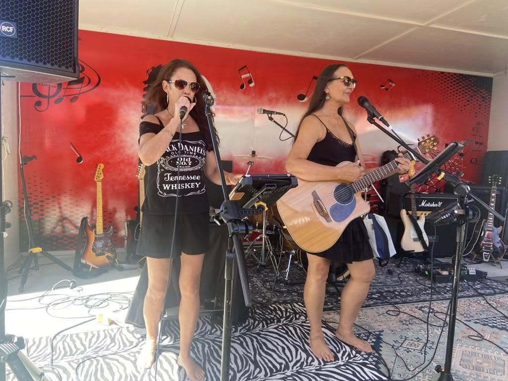 Scarlett Live at The Puhoi Pub Hotel & Stables This Sunday!