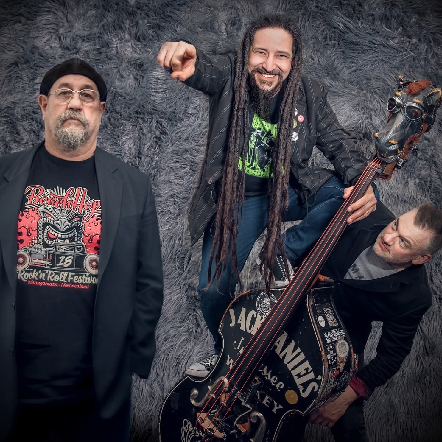 Recliner Rockers Performing Live @ The Kowhai Festival