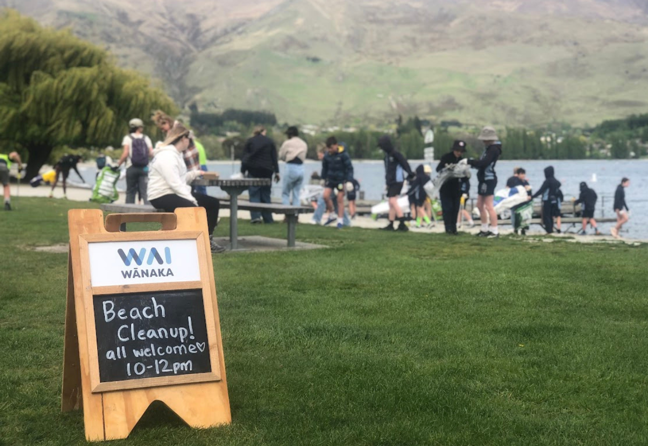 Beach Clean-up: Wānaka Lakefront 