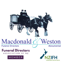 MCNAUGHT, Joanne (Jo) née Hammond