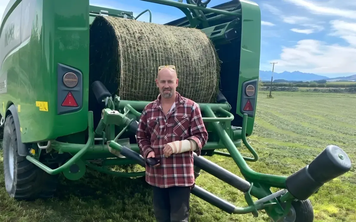 Edible bale netting - 'No one else is doing it. Just little old Grant from Orepuki'