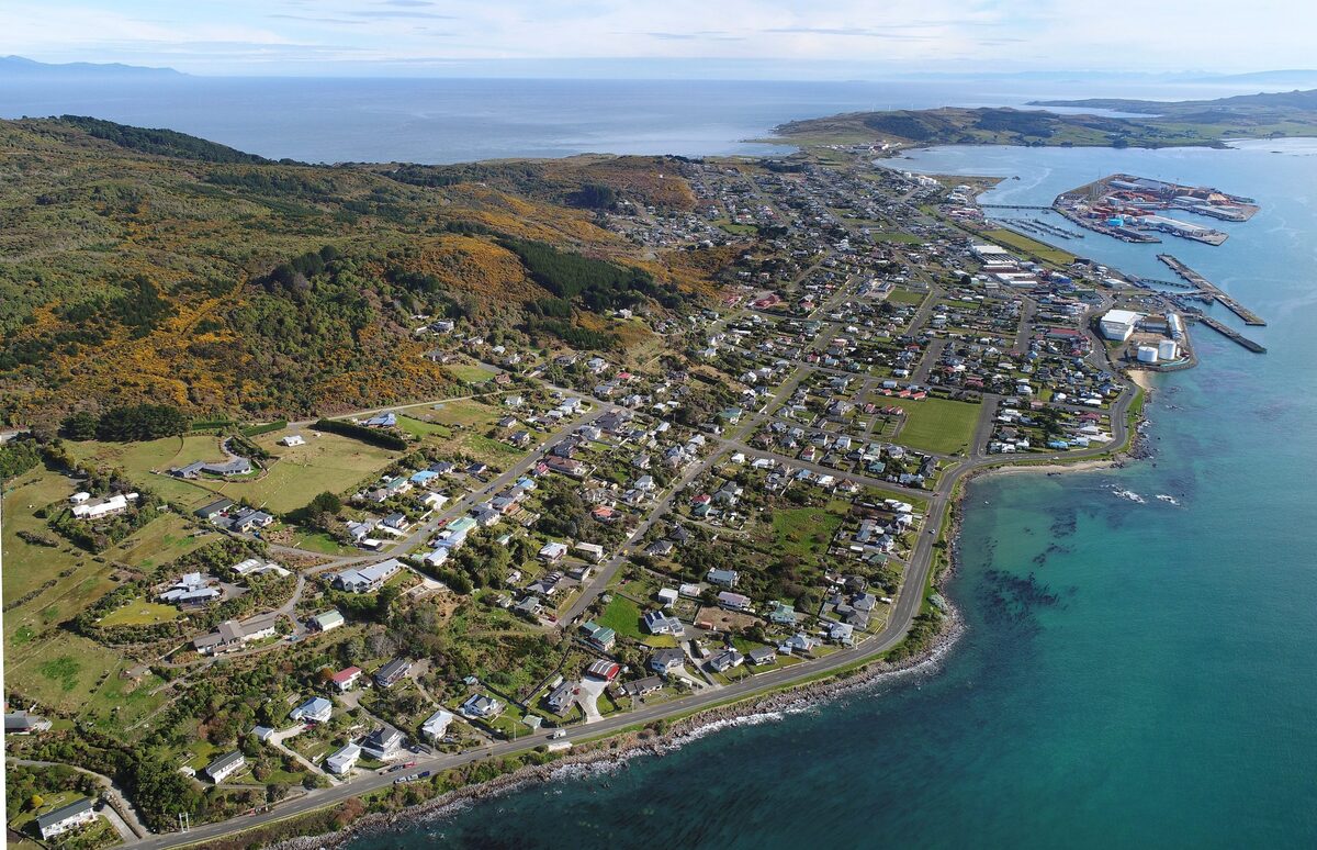 Bluff Oyster Festival pleads case for using glass