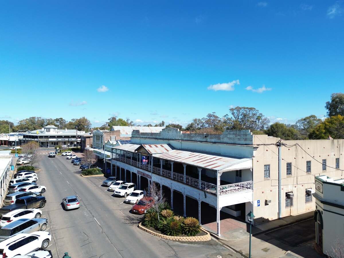 Coonamble Sons of the Soil Hotel still in limbo