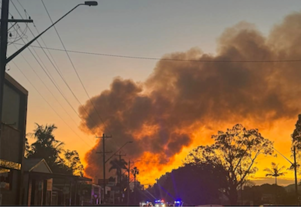 House fire on Union Street causes shops to shut due to power outage
