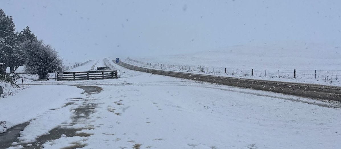Late winter snow blankets parts of Central Otago