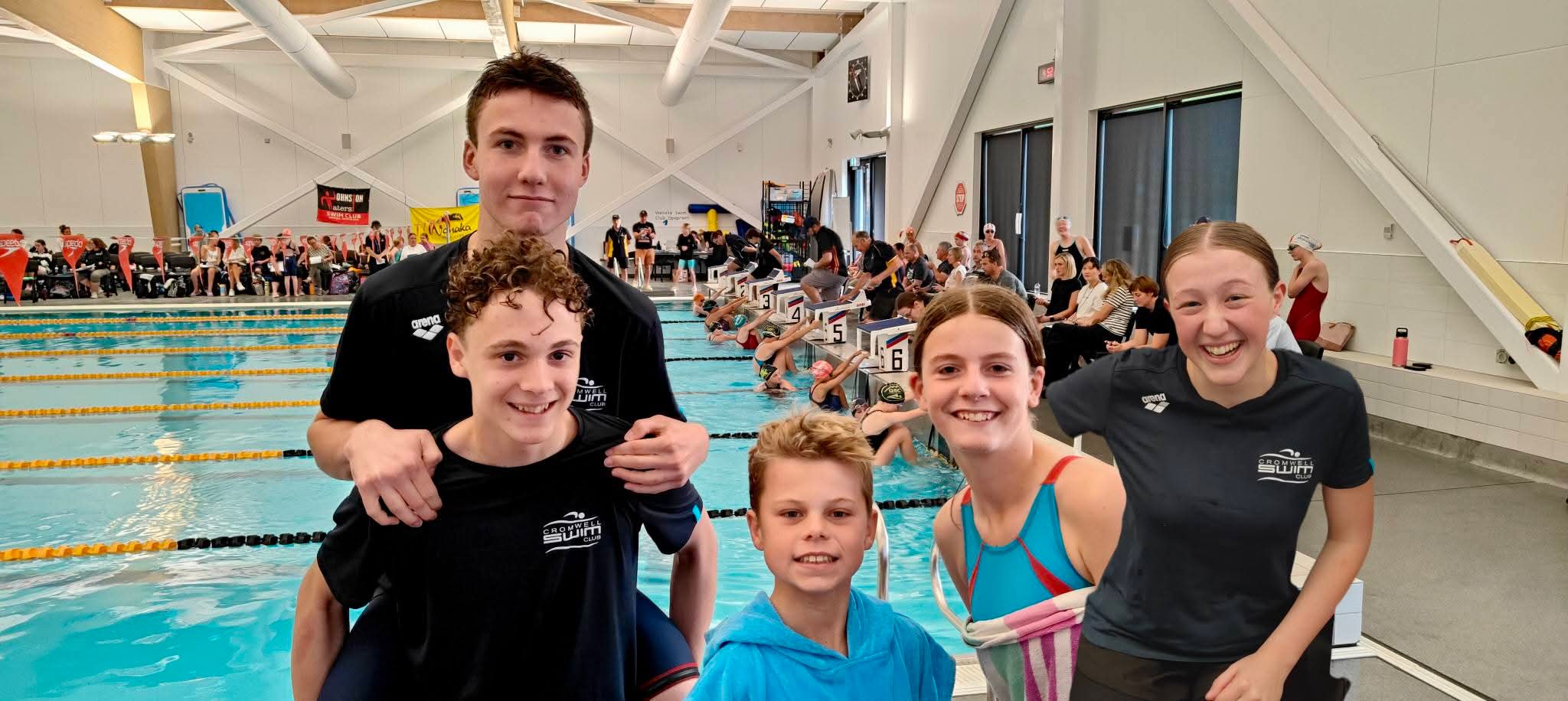 Cromwell swimmers secure new starting kit