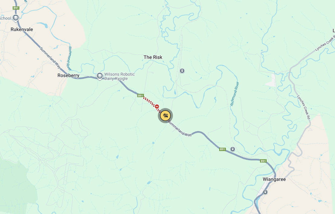 Summerland Way alternating traffic after crash north of Kyogle