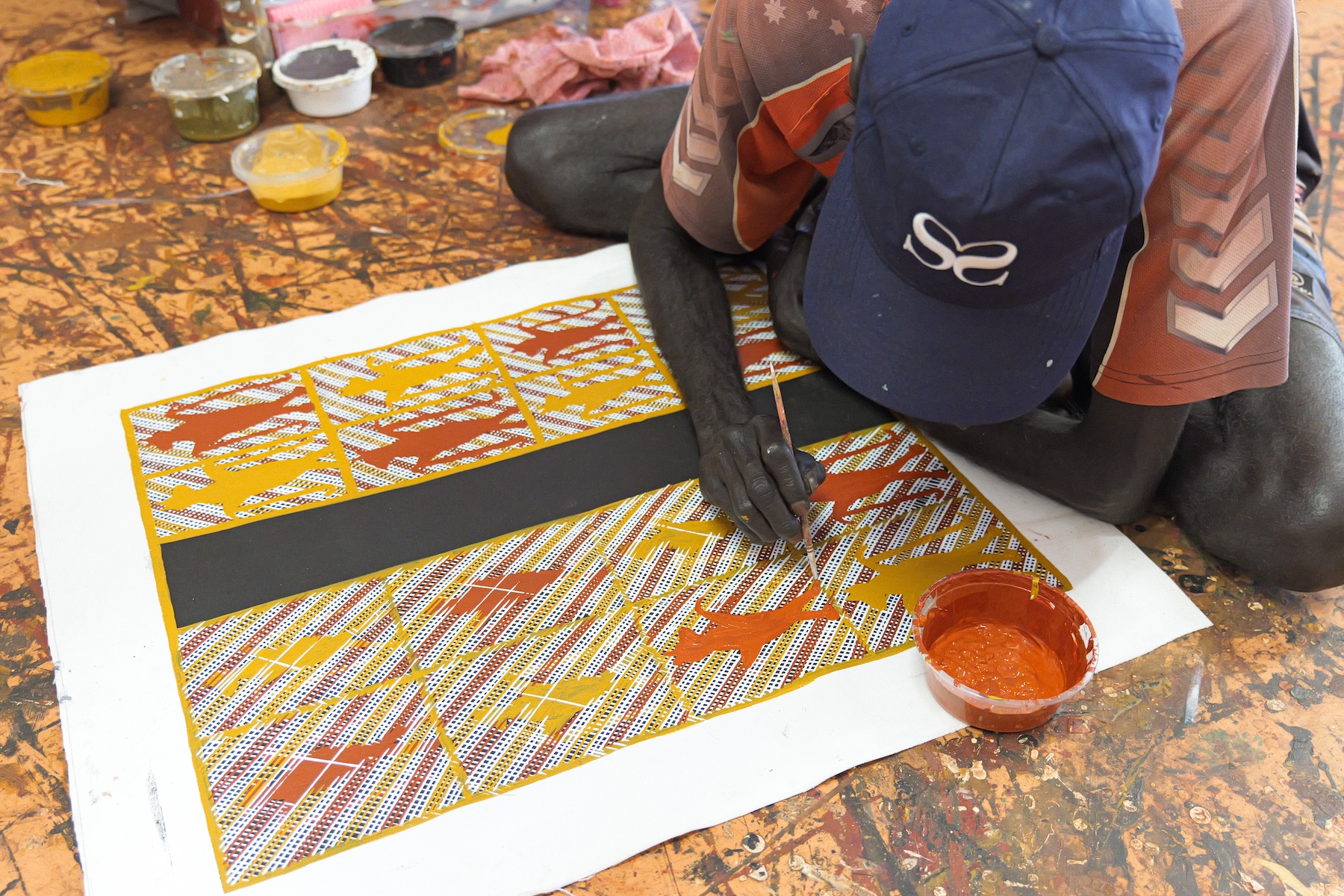 Arnhem Land artists share stories at Sevenmarks Gallery