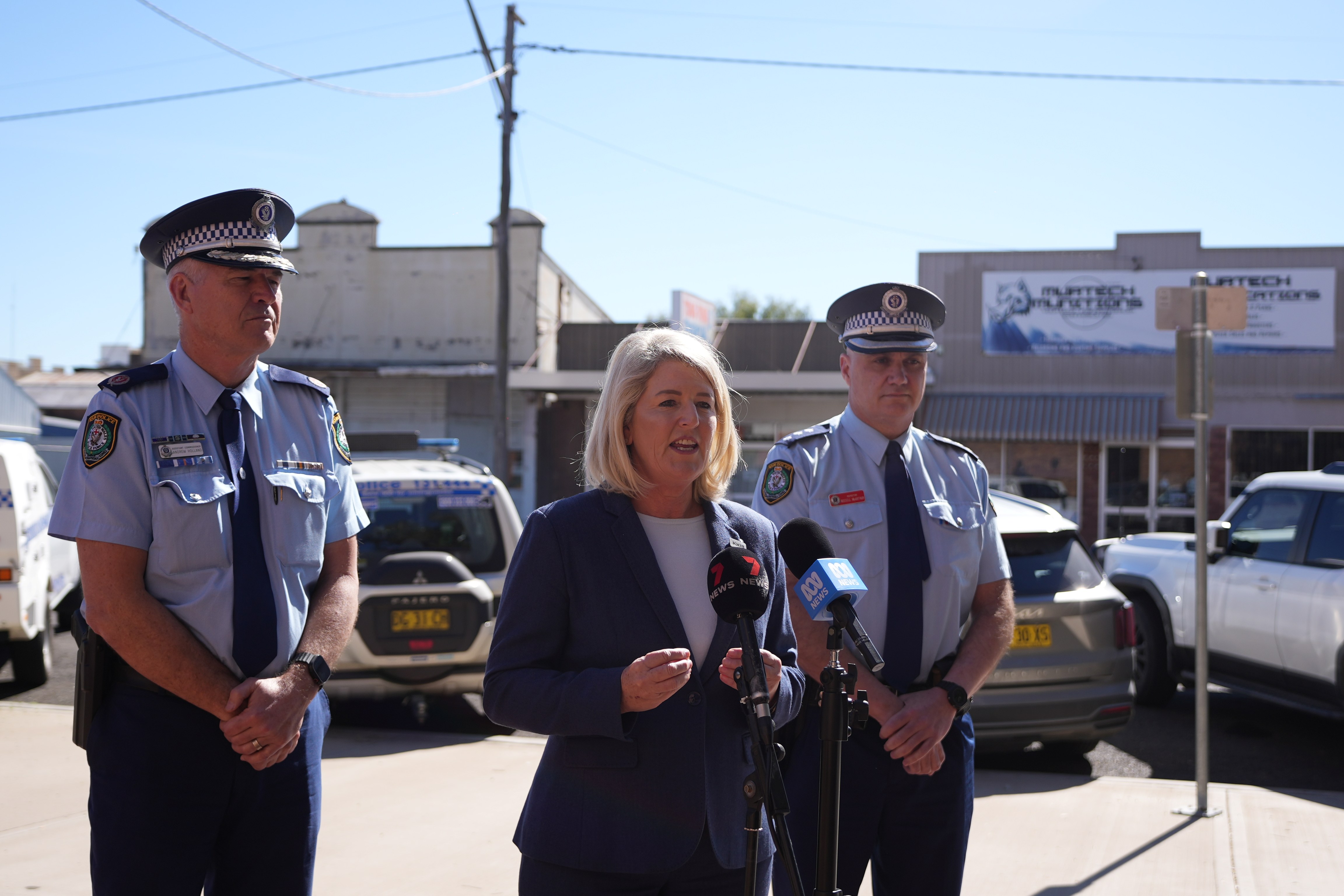Police minister praises progress on regional crime