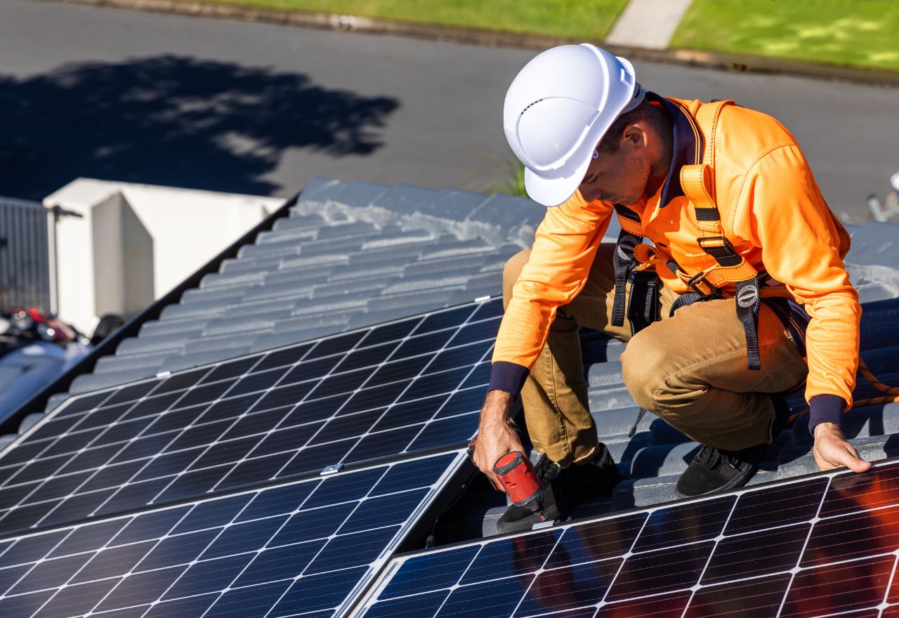 Which banks are offering to help install solar power on your house