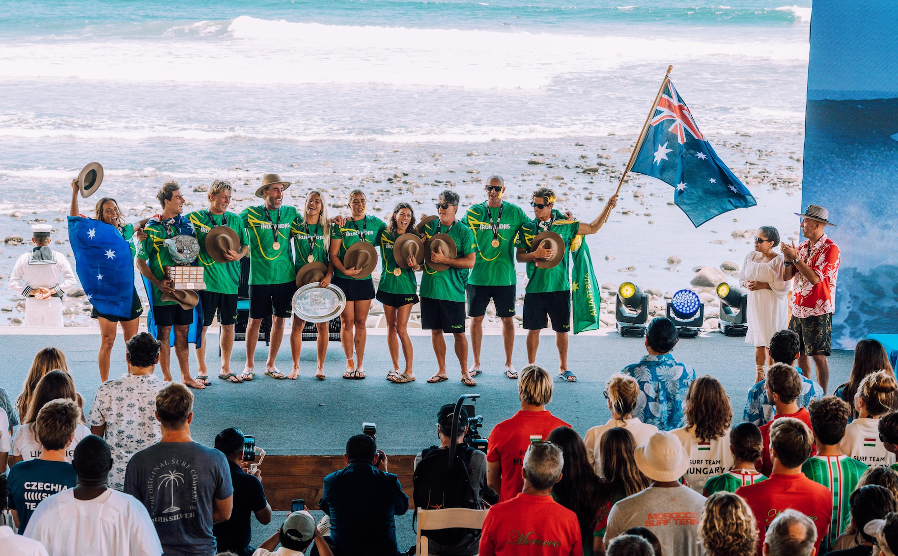 Fitzgibbons leads Australian team to break 14-year drought