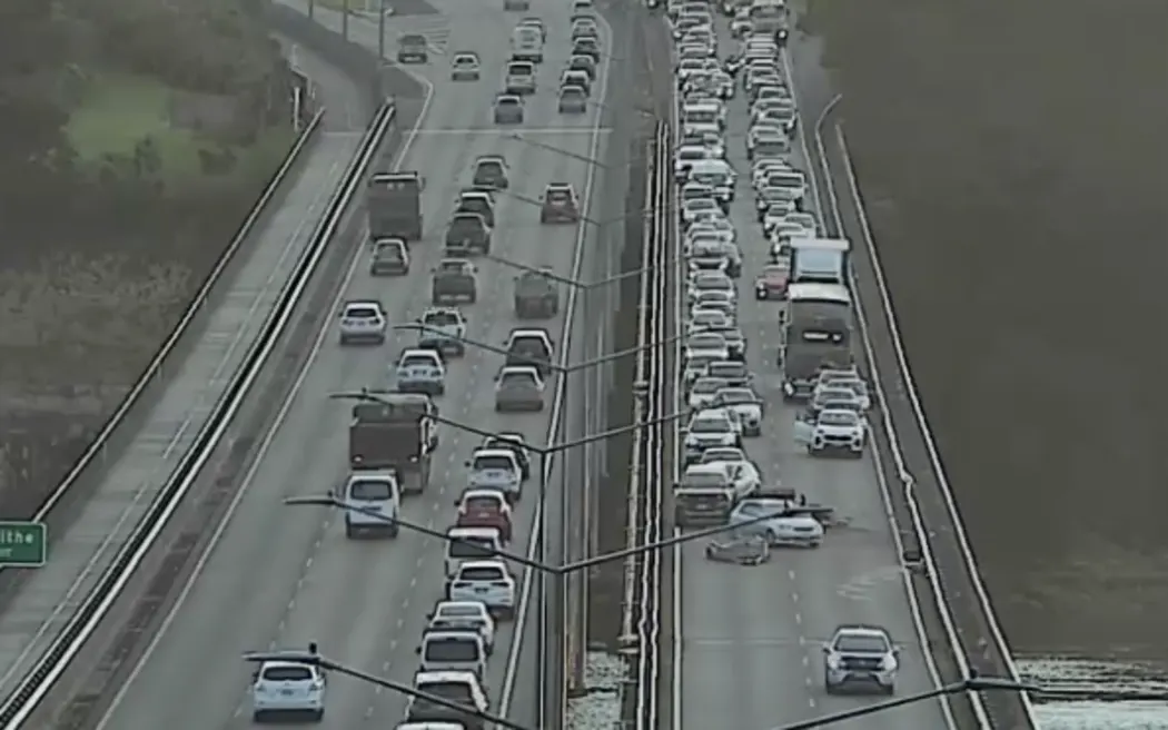 Auckland's Upper Harbour Motorway is partially closed