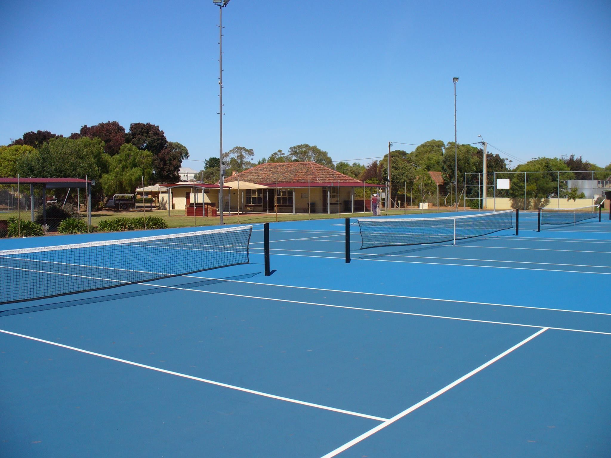 Tennis is back!
