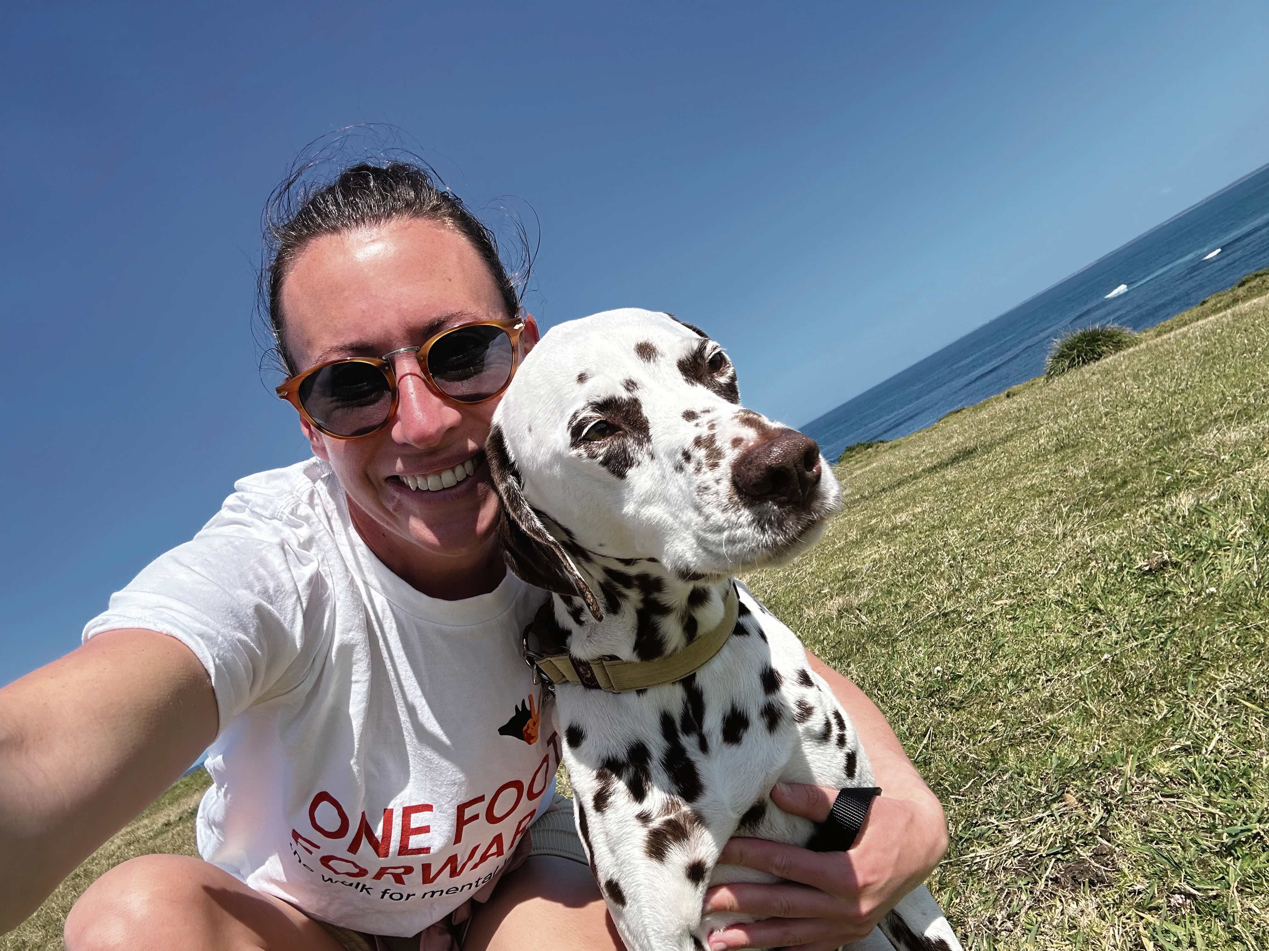 Julia puts One Foot Forward for Black Dog
