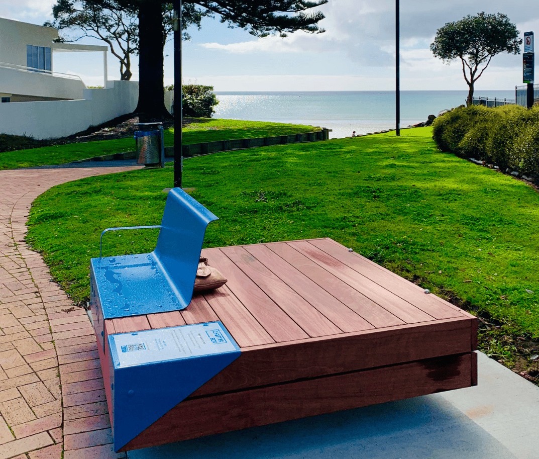 Chatterbox Seat Arrives in Orewa