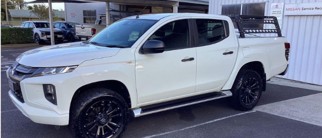 2020 Mitsubishi Triton GLX ADAS * Ballina *