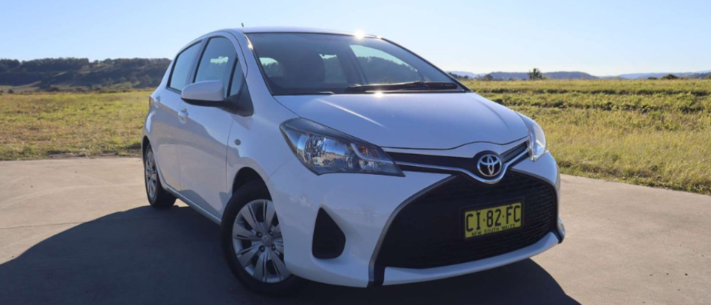 2016 Toyota Yaris Ascent