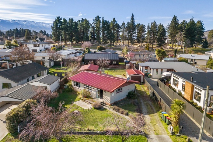 Opportunity Knocks on Horace Street